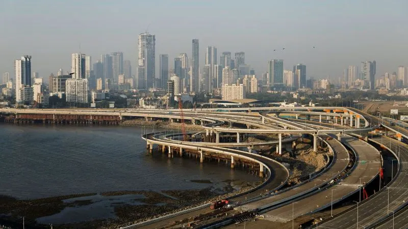 navigating mumbai?s coastal road