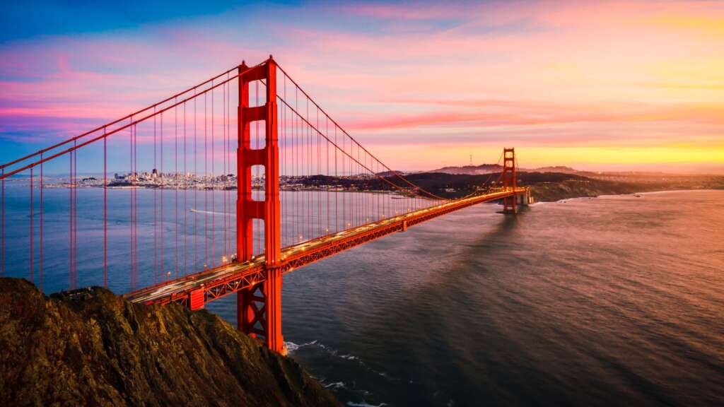 the golden gate bridge in san francisco